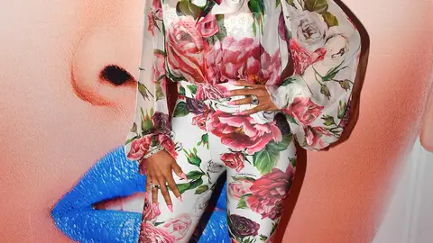 Keyshia Ka'oir makes a strong argument for why wearing floral from head-to-toe is a bold way to style this Easter Sunday! 
