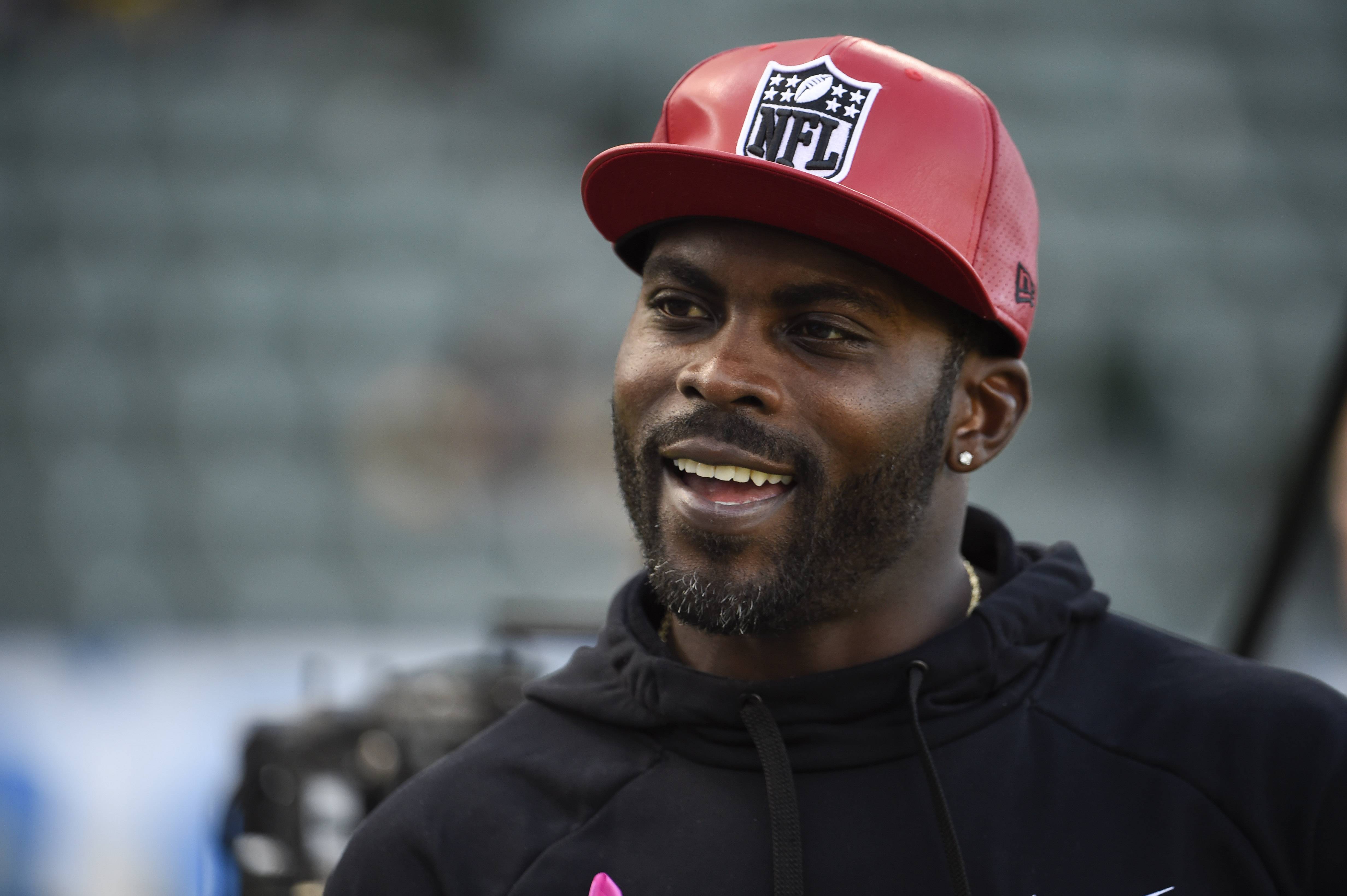 Change.org - Michael Vick has been named a Captain for the NFL Pro