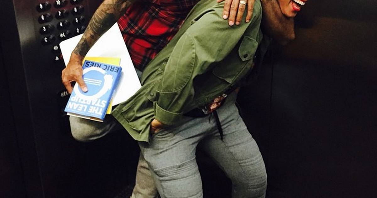 Lauren London & Nipsey Hussle Are Seemingly 'Back Together,' Cuddle Up  Courtside At Lakers Game