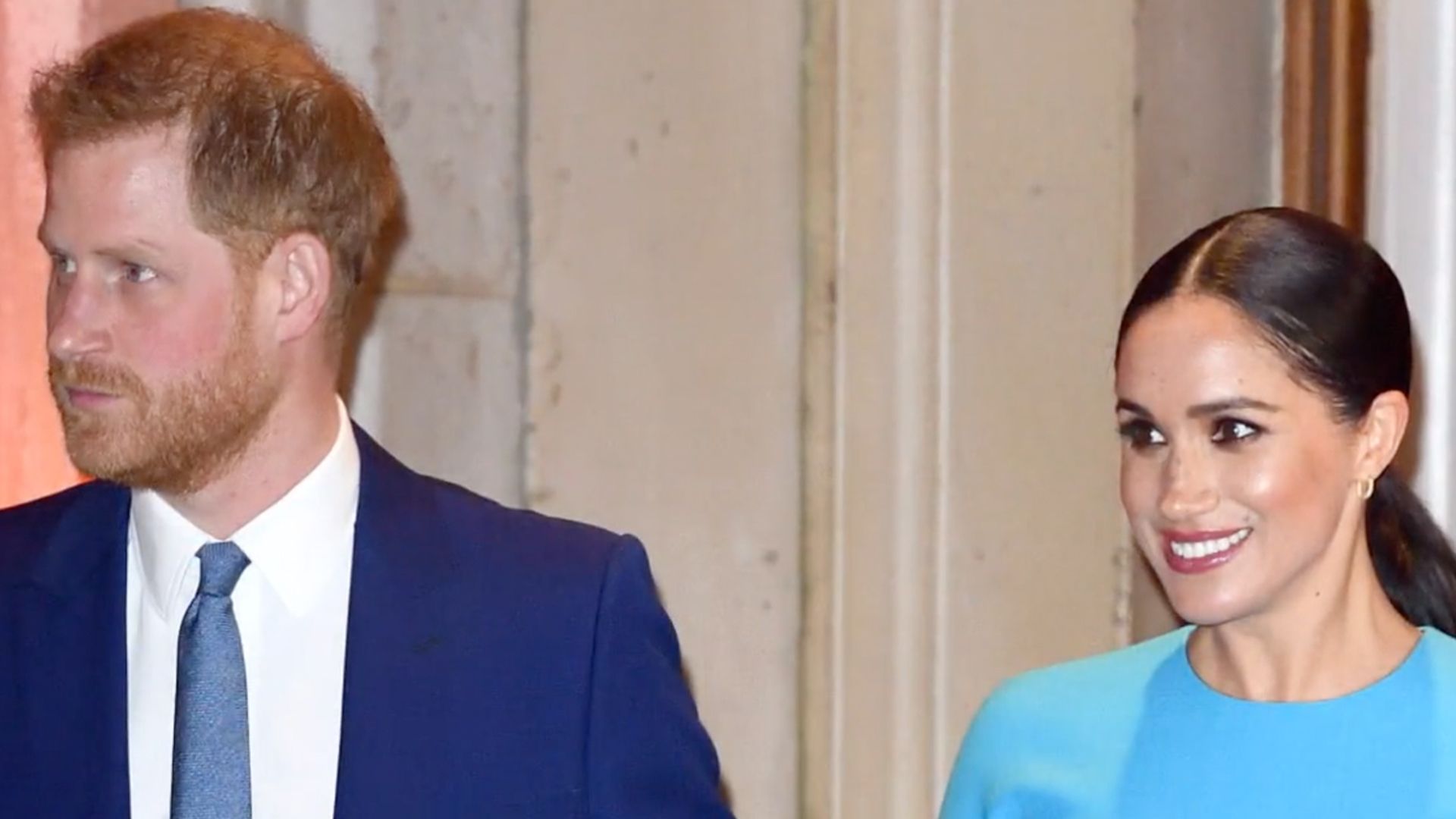 Meghan Markle And Prince Harry Deliver Meals In L.A. (Video Clip