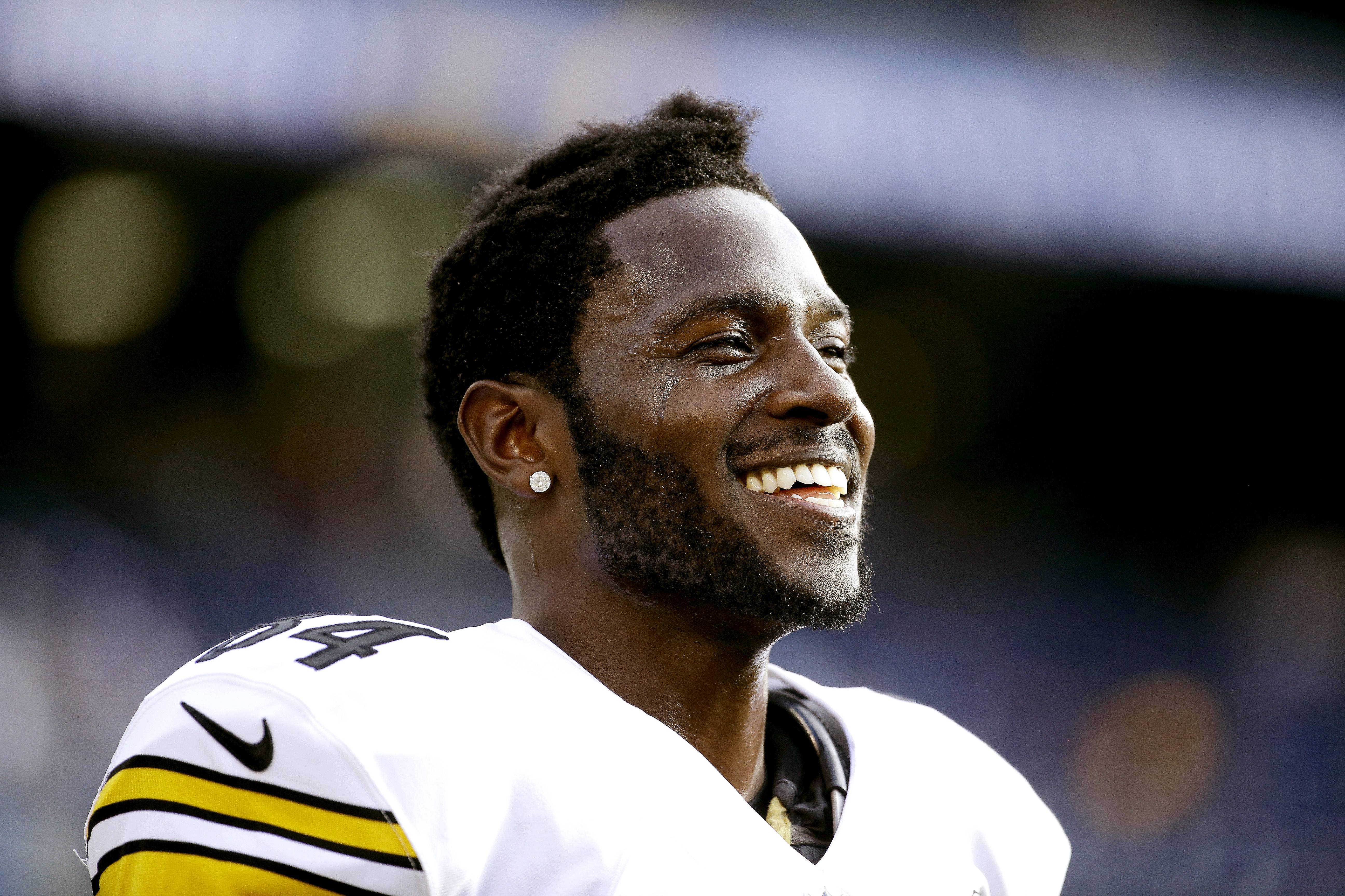 WATCH: Steelers' Antonio Brown, Mike Tomlin in Facebook Live video