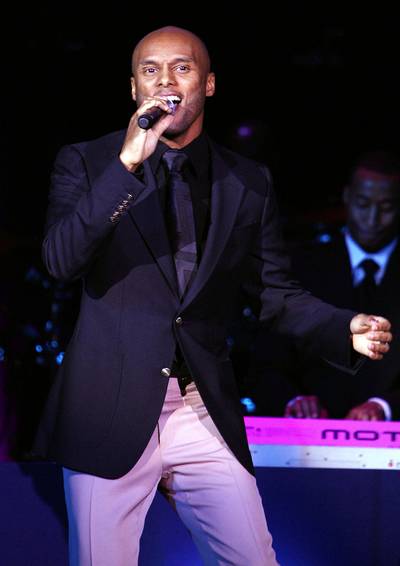 Kenny Lattimore - R&amp;B’s modern soul man blesses Soul Train Awards with his presence and helps round out the performances with charming tunes and style. (Photo: Bryan Bedder/Getty Images