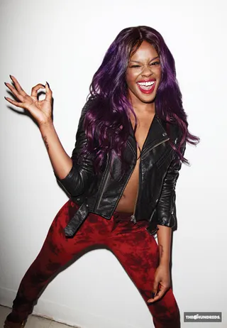 Azealia Banks @AZEALIABANKS - Tweet: "I love English Men."Azealia Banks has a thing for English boys. (Photo: The Hundreds)