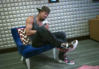 Like These - Nick Cannon in the green room at&nbsp;106 &amp; Park, May 14, 2012.&nbsp;(Photo: John Ricard / BET)&nbsp;