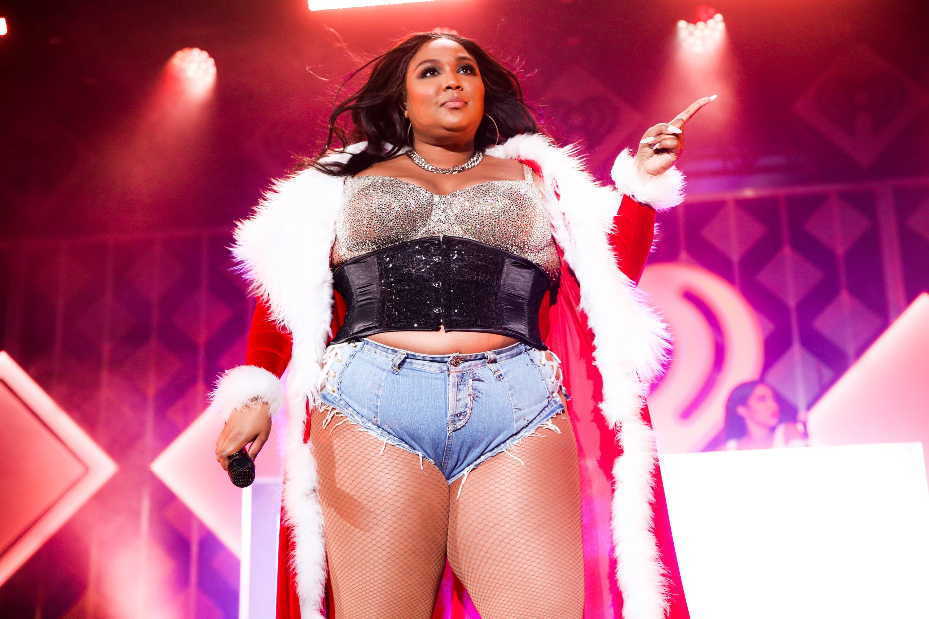 Lizzo Responds To Backlash About Her Derriere Baring Outfit At The