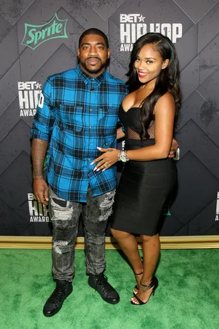 Spin It - If we had to opt for a date night, we'd opt for a night at the Hip Hop Awards like DJ Holiday and his lovely lady.(Photo: Bennett Raglin/BET/Getty Images for BET Networks)