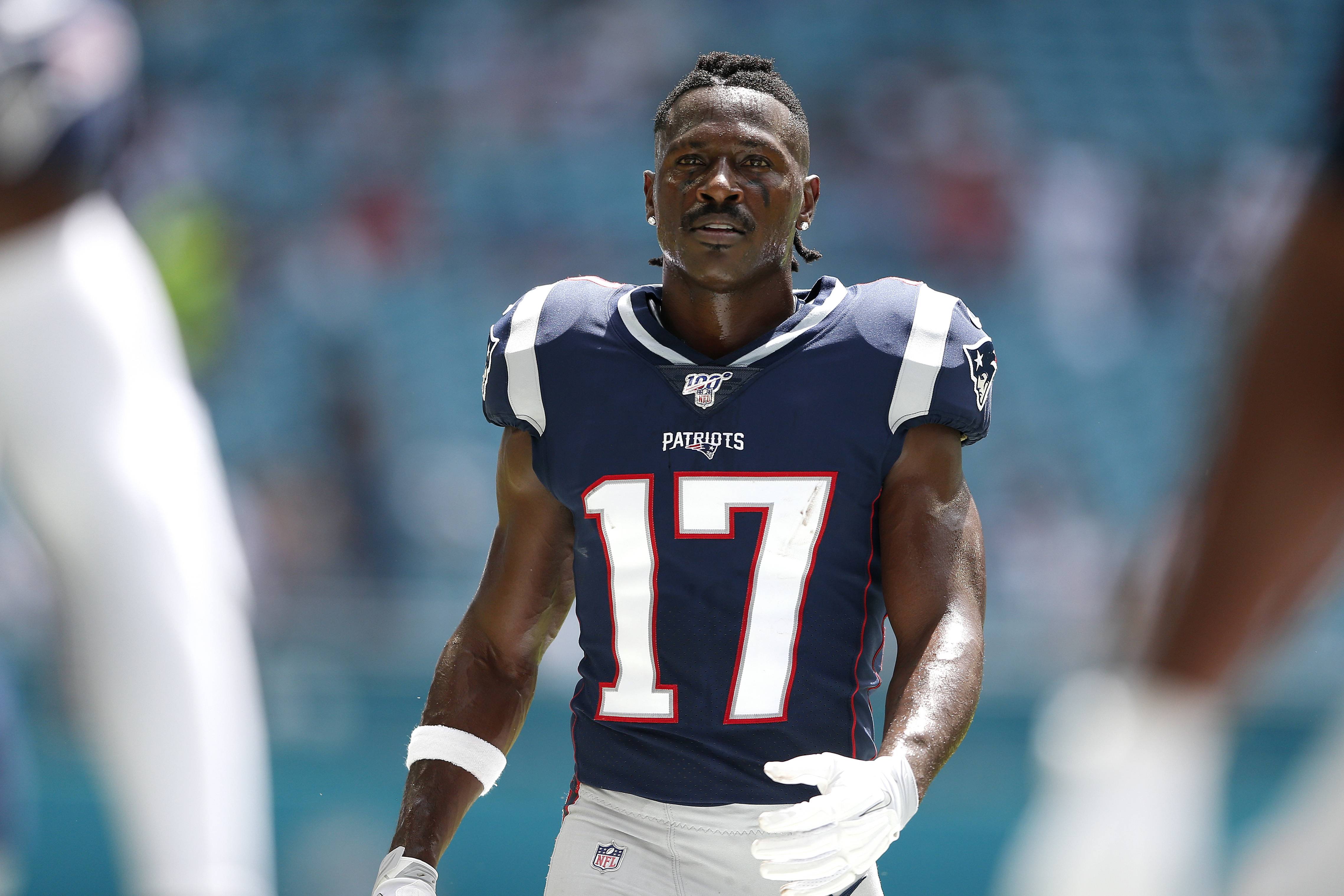 Antonio Brown Scheduled To Meet With NFL, Now Says He's 'Determined' To Play, News