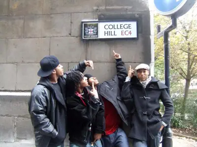 London - Shouldn't that sign say College Hill 5?!