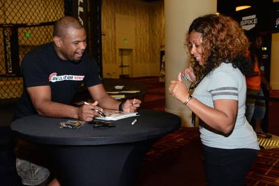 Spike Bellator Stage: Emanuel Newton - Pro fighter Emanuel Newton signed autographs and talked shop with fans on the Spike Bellator Stage.(Photo: Araya Diaz/Getty Images for BET)