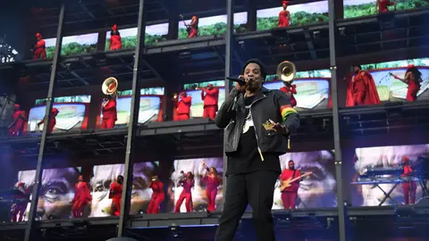 Jay-Z slams Philly's Mayor over Made In America festival.