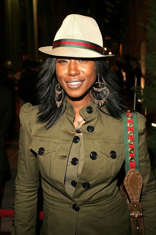 Tweet: January 21 - - Image 7 from Celebrity Birthdays: Happy Birthday