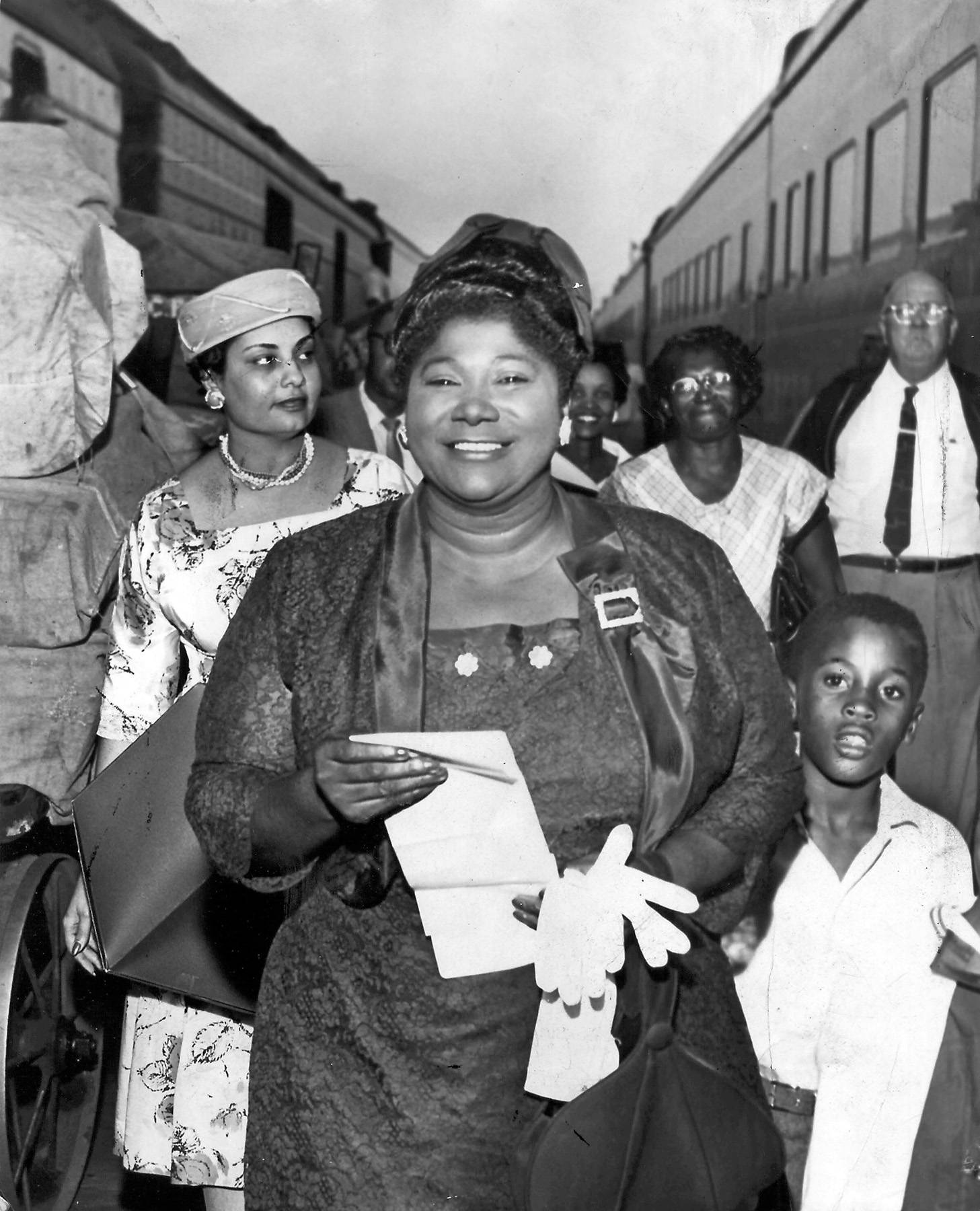Going Home to Glory - Image 8 from The Mother Of Gospel Music: Mahalia  Jackson | BET