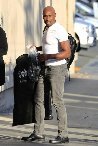 Morris Chestnut - Morris Chestnut brought a change of clothes as he arrived for his appearance on Jimmy Kimmel Live! in Los Angeles. (Photo: Cathy Gibson, PacificCoastNews)