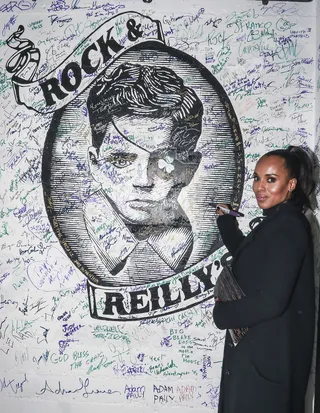 Kerry Washington - Kerry Washington&nbsp;signed the wall at Rock &amp; Reilly’s during the 2017 Sundance Film Festival. &nbsp;(Photo: Michael Jacobson)