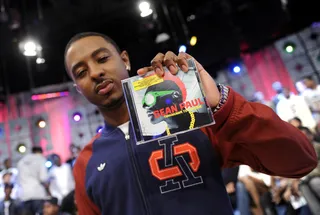 Shorty Has Tomahawk Technique - Shorty made sure to grab himself a copy of the new Sean Paul album that was given out to all audience members at 106 &amp; Park, October 2, 2012.(Photo: John Ricard / BET)