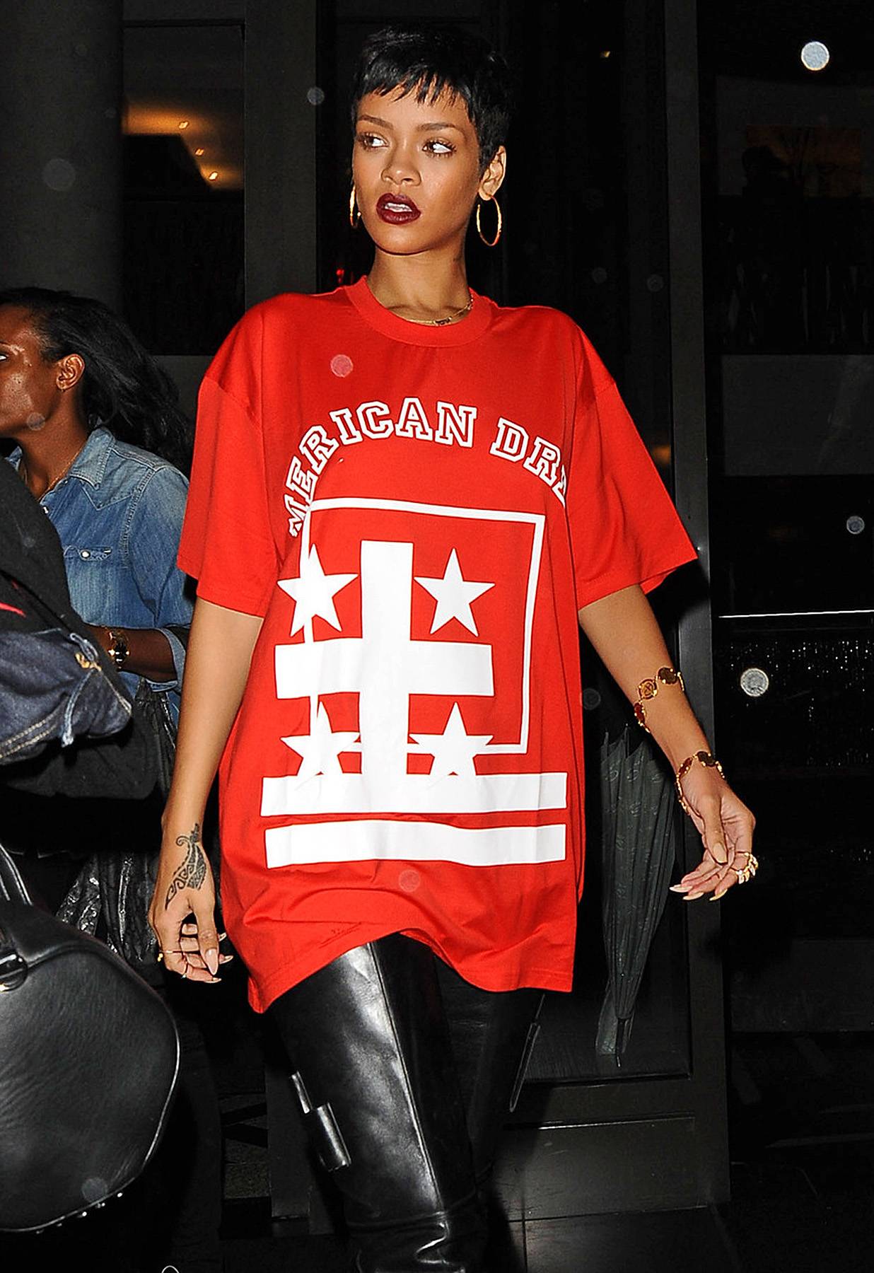 Rihanna t hot sale shirt dress