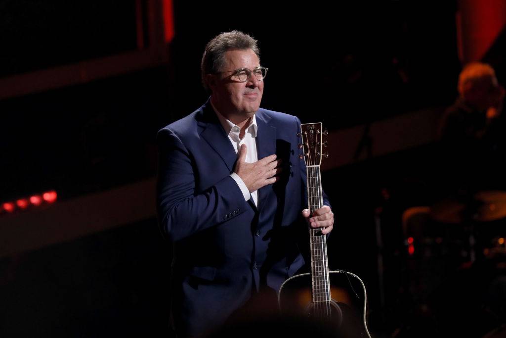 Watch Vince Gill Feted with AllStar Concert at CMT GIANTSVince Gill