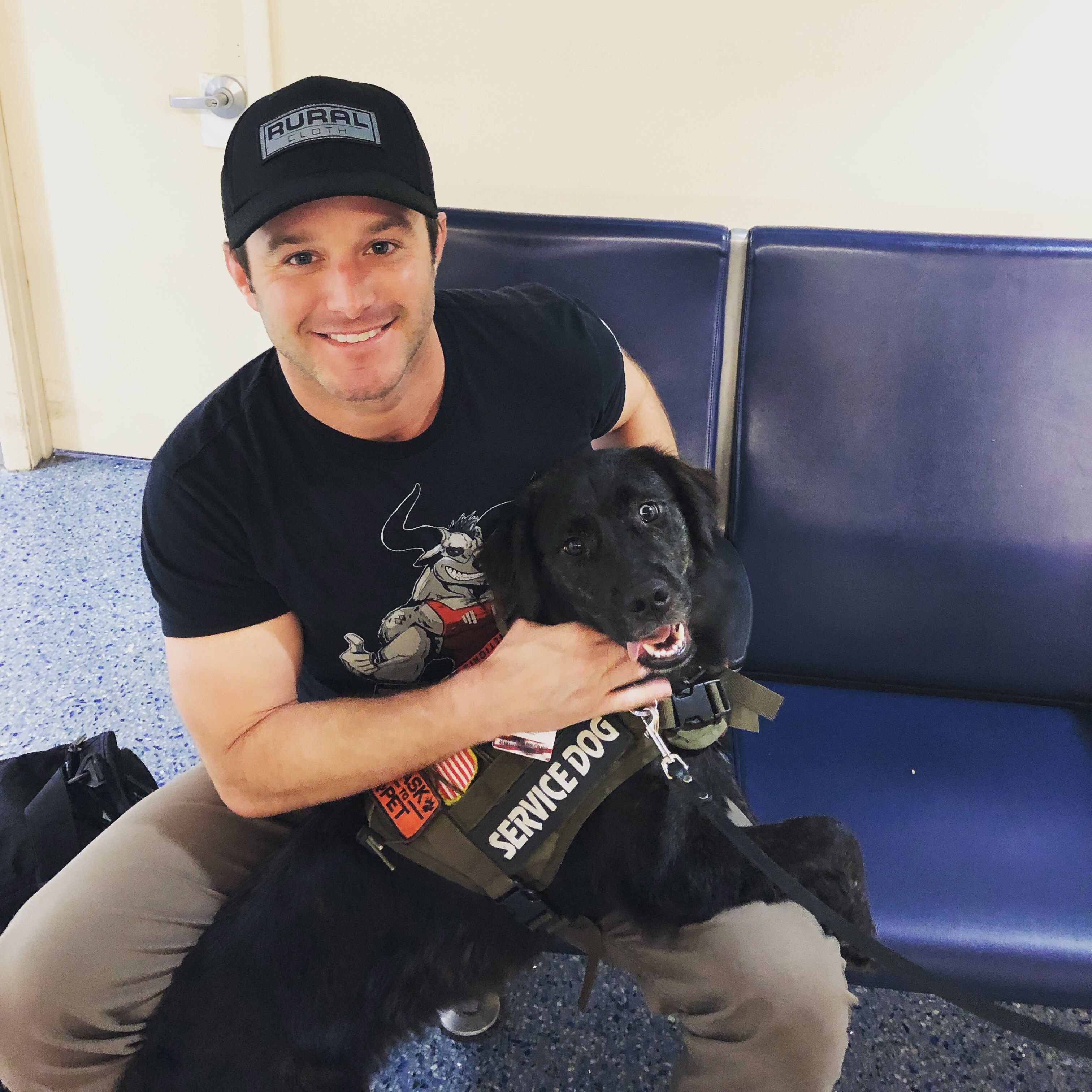 Easton Corbin Honors Veterans Through Shelter Animal Rescue News CMT
