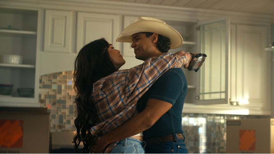 CMT Premiere: Country-Latin Duo Kat & Alex Releases Heartwarming Music Video For "We Bought A House" - Vimarsana News