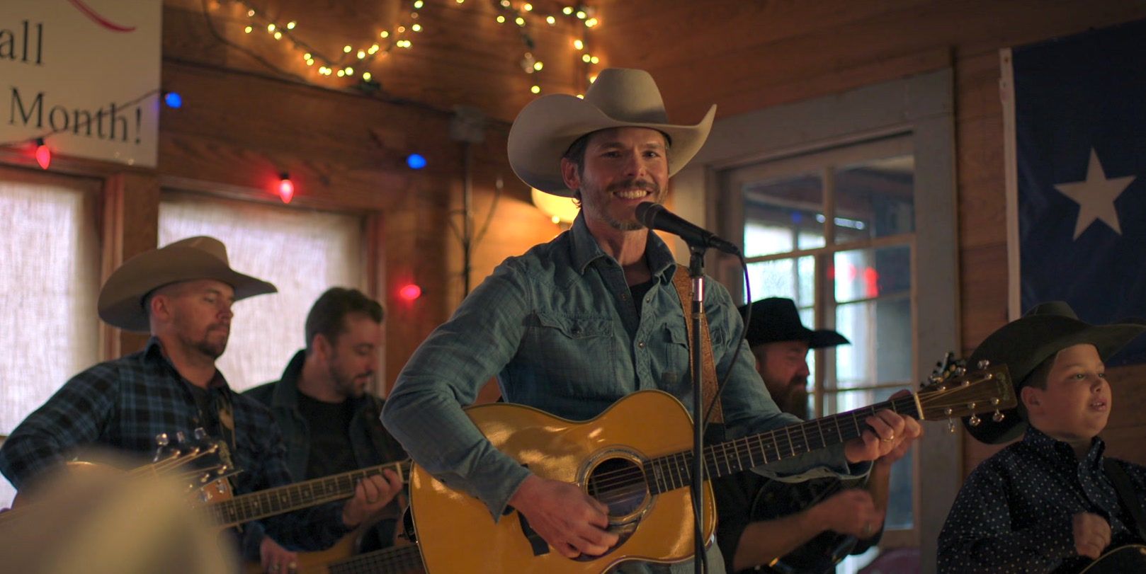 Granger Smith Leaned Into Pain Of Losing Son In New Movie "Moonrise" To  Help Others | News | CMT