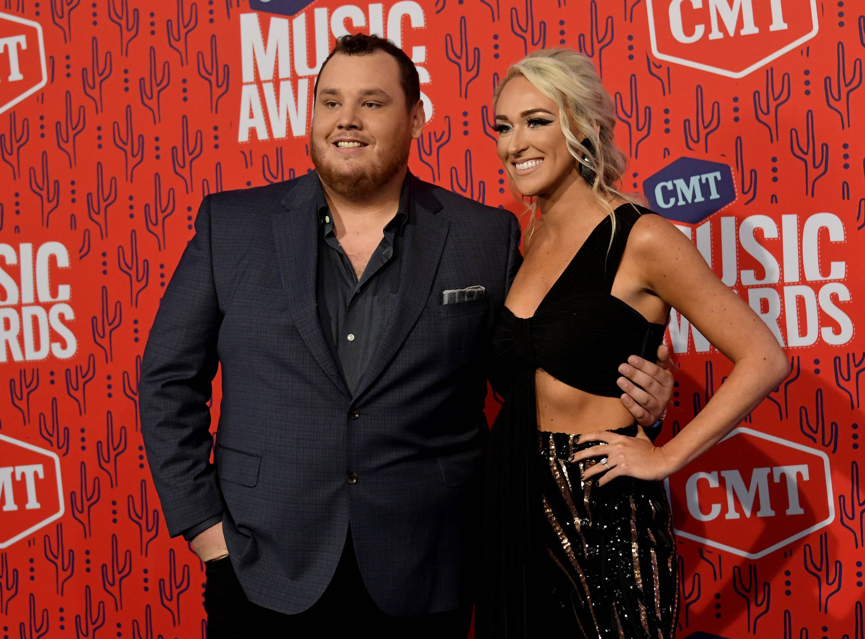 Luke Combs Wife Nicole Gives Update On Newborn Tex Is Thriving News Cmt