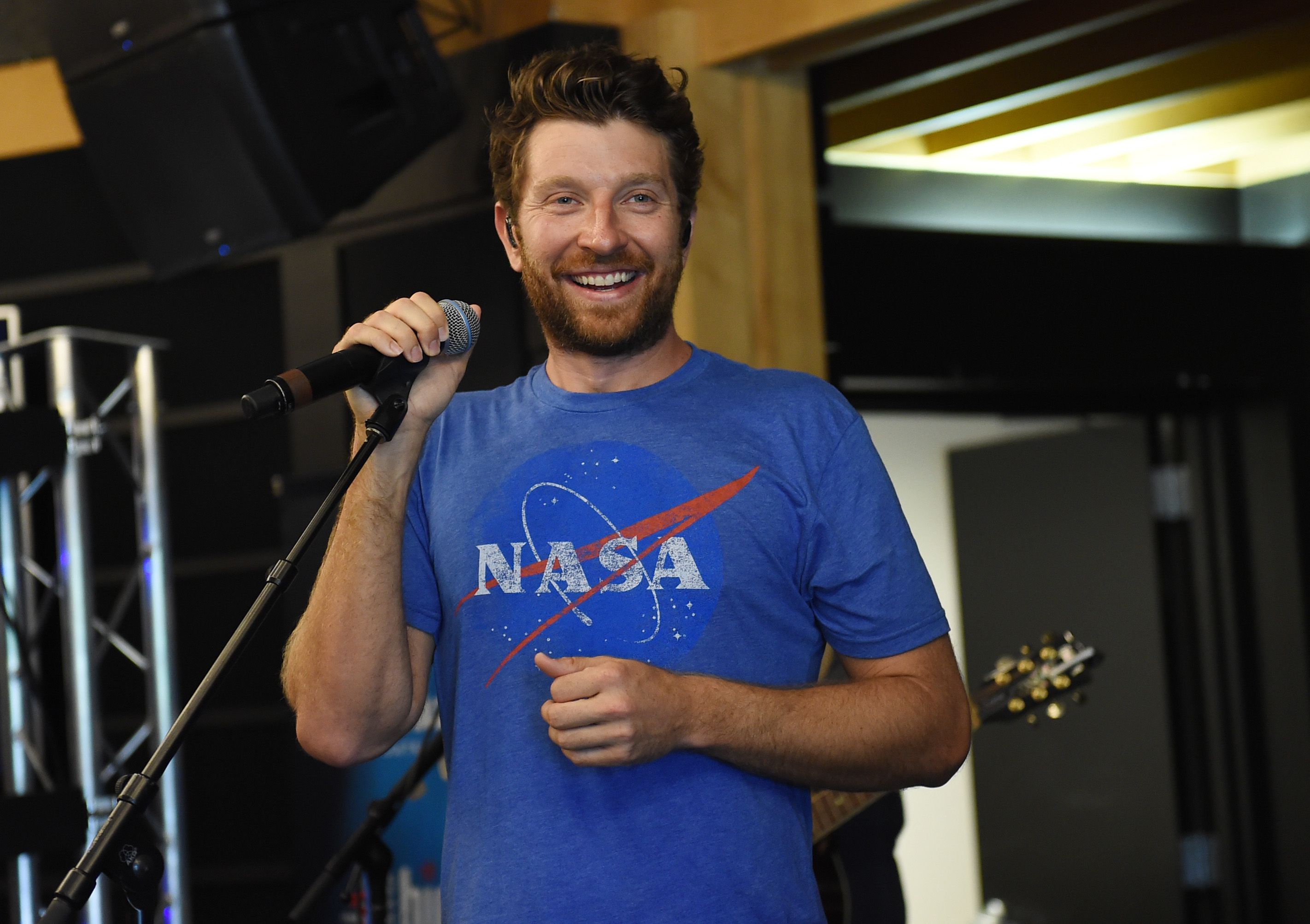 Brett Eldredge Checks In from the Road News CMT