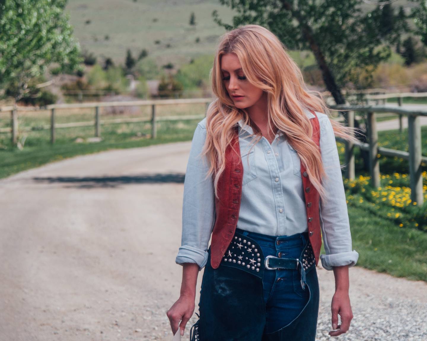 Stephanie Quayle Stuns in “If I Was a Cowboy” | News | CMT