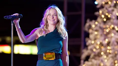 HOLLYWOOD, CA - DECEMBER 01: Singer LeAnn Rimes performs at The Hollywood Christmas Parade on December 1, 2013 in Hollywood, California. 