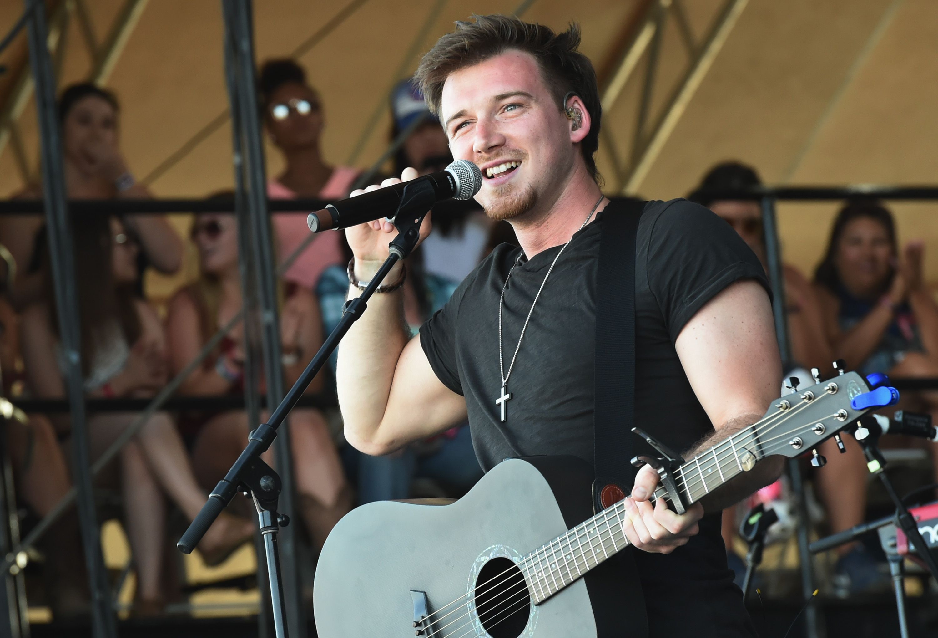 Wallen Tops Country Airplay Chart with “Up Down” News CMT