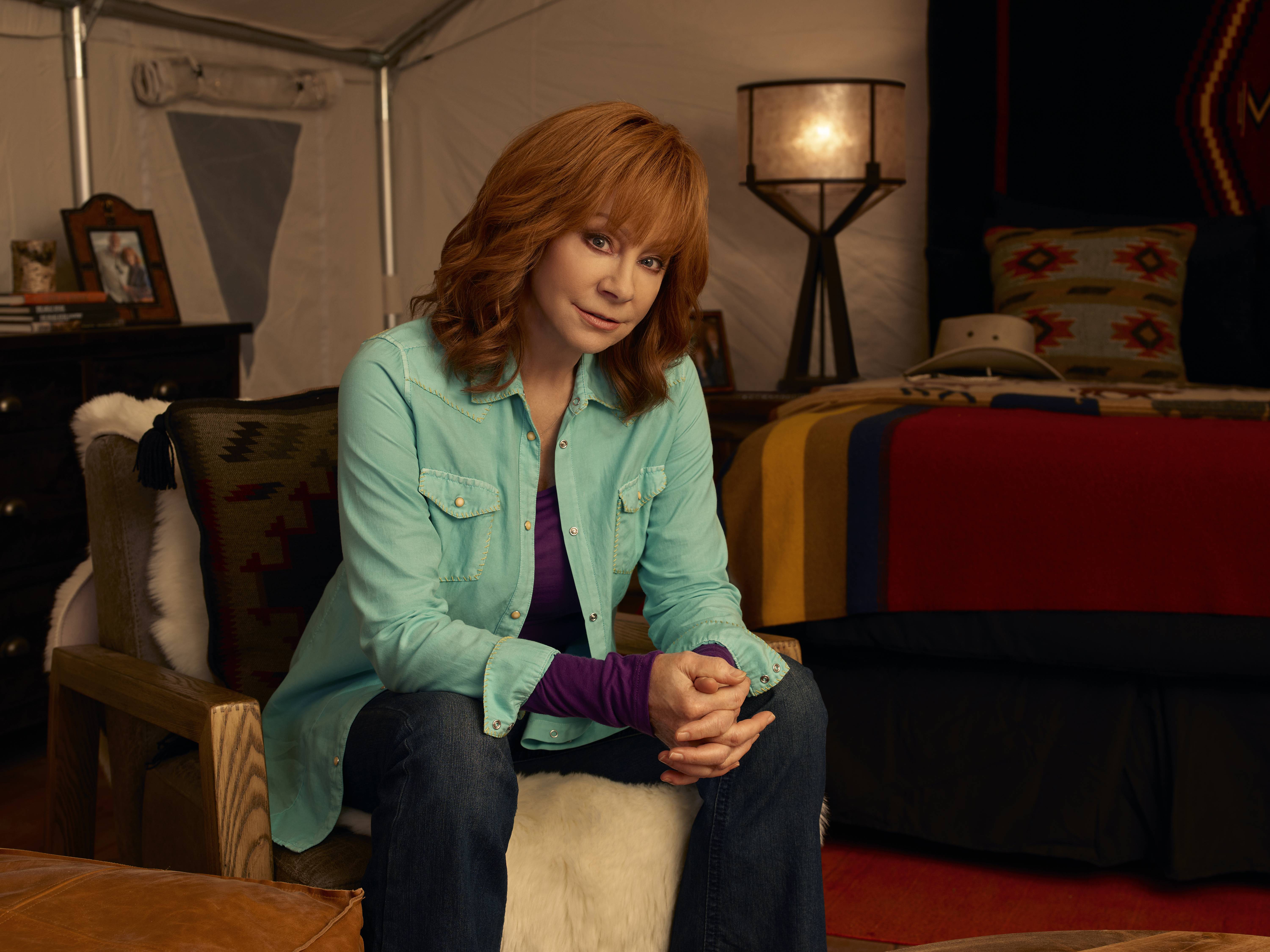 Reba McEntire Talks Parenthood And How She Raised Her Son: “Don't Be  Spoiled” | News | CMT