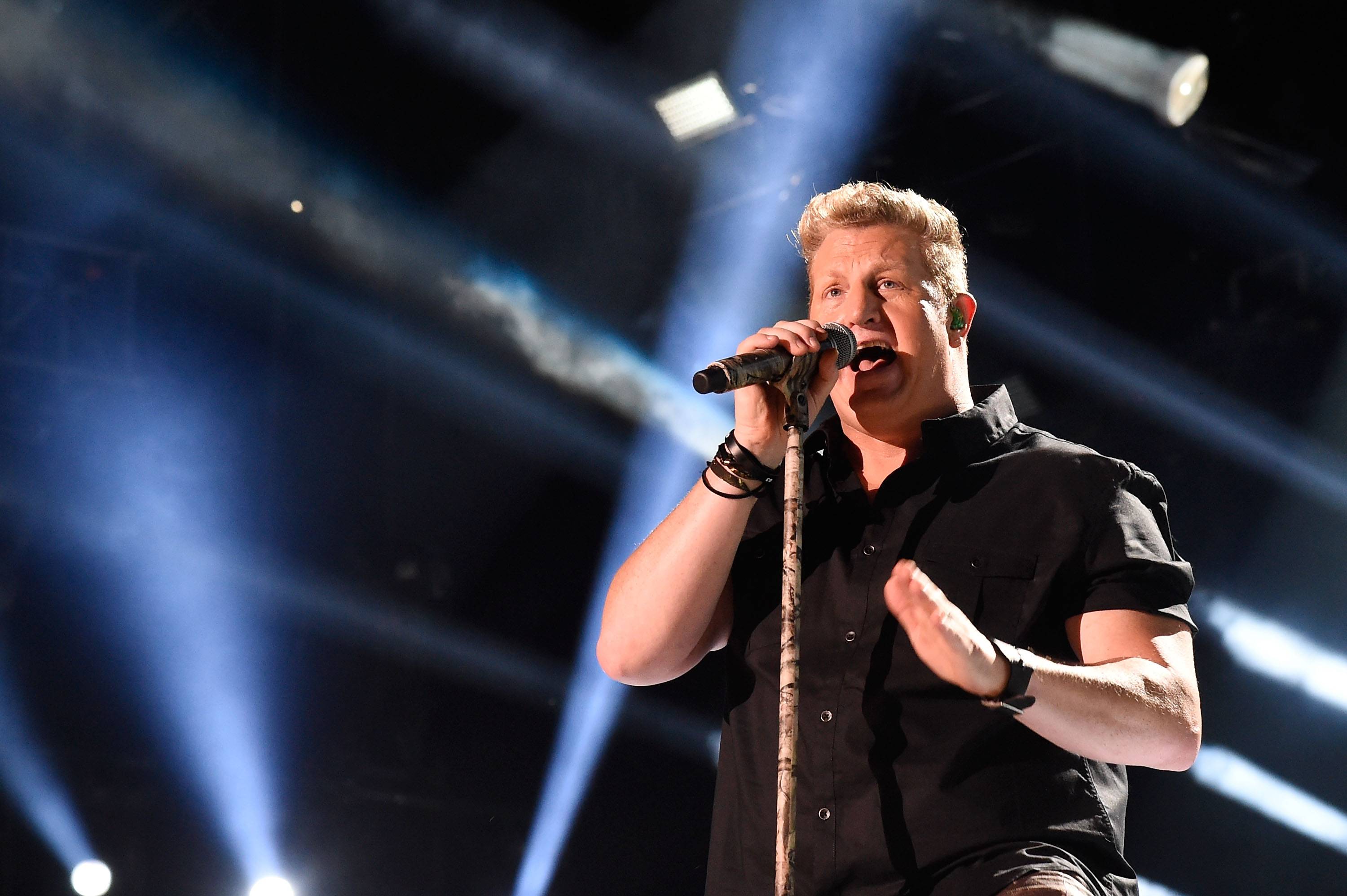 Gary LeVox Talks Solo Christian Track “The Distance” and Collaborating