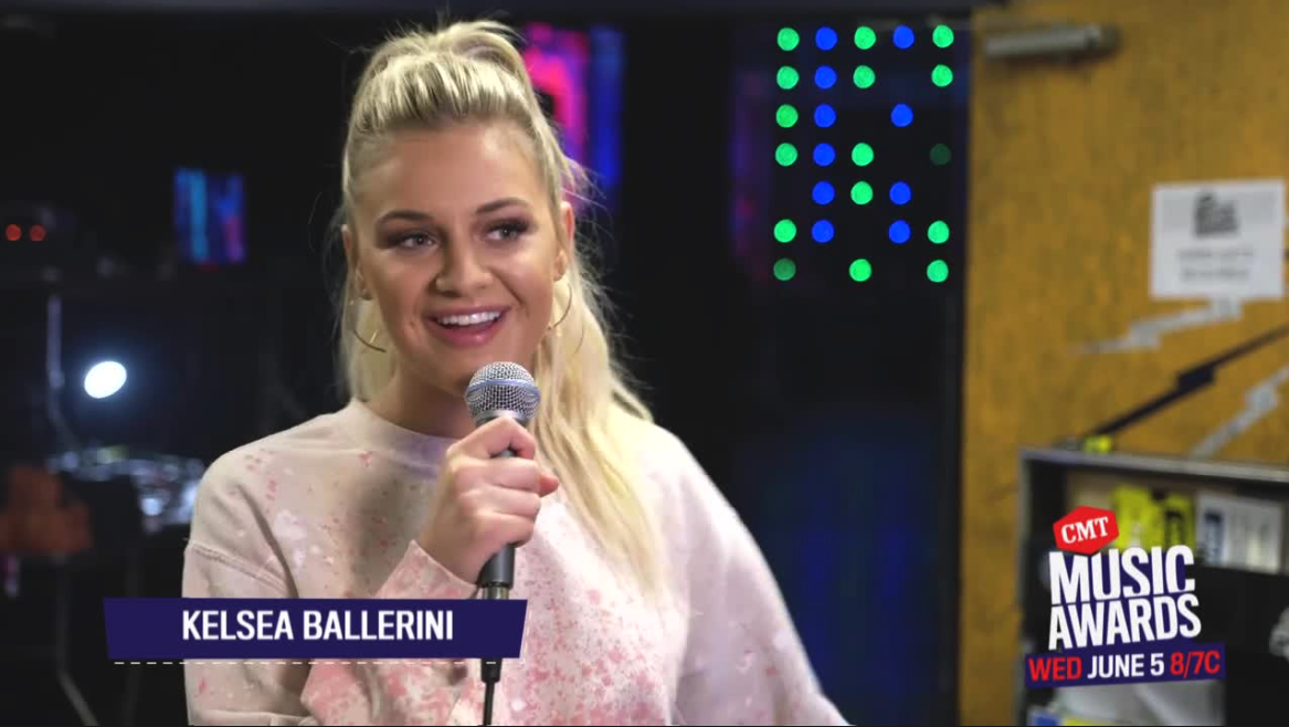 Kelsea Ballerini Gets Ready to Shake Things Up with "Miss Me More"