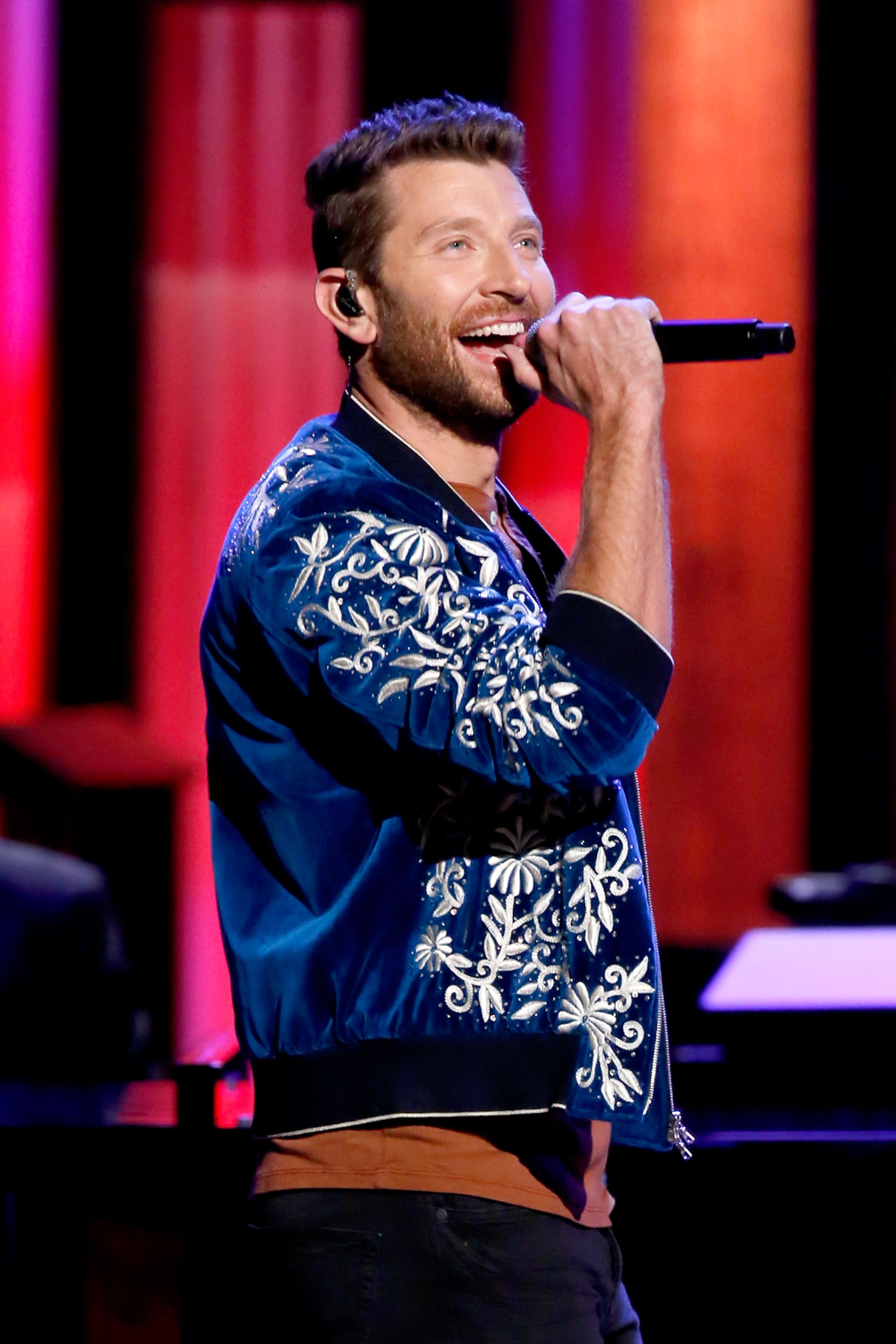 Everywhere to Celebrate July Fourth with Live Country Music News CMT