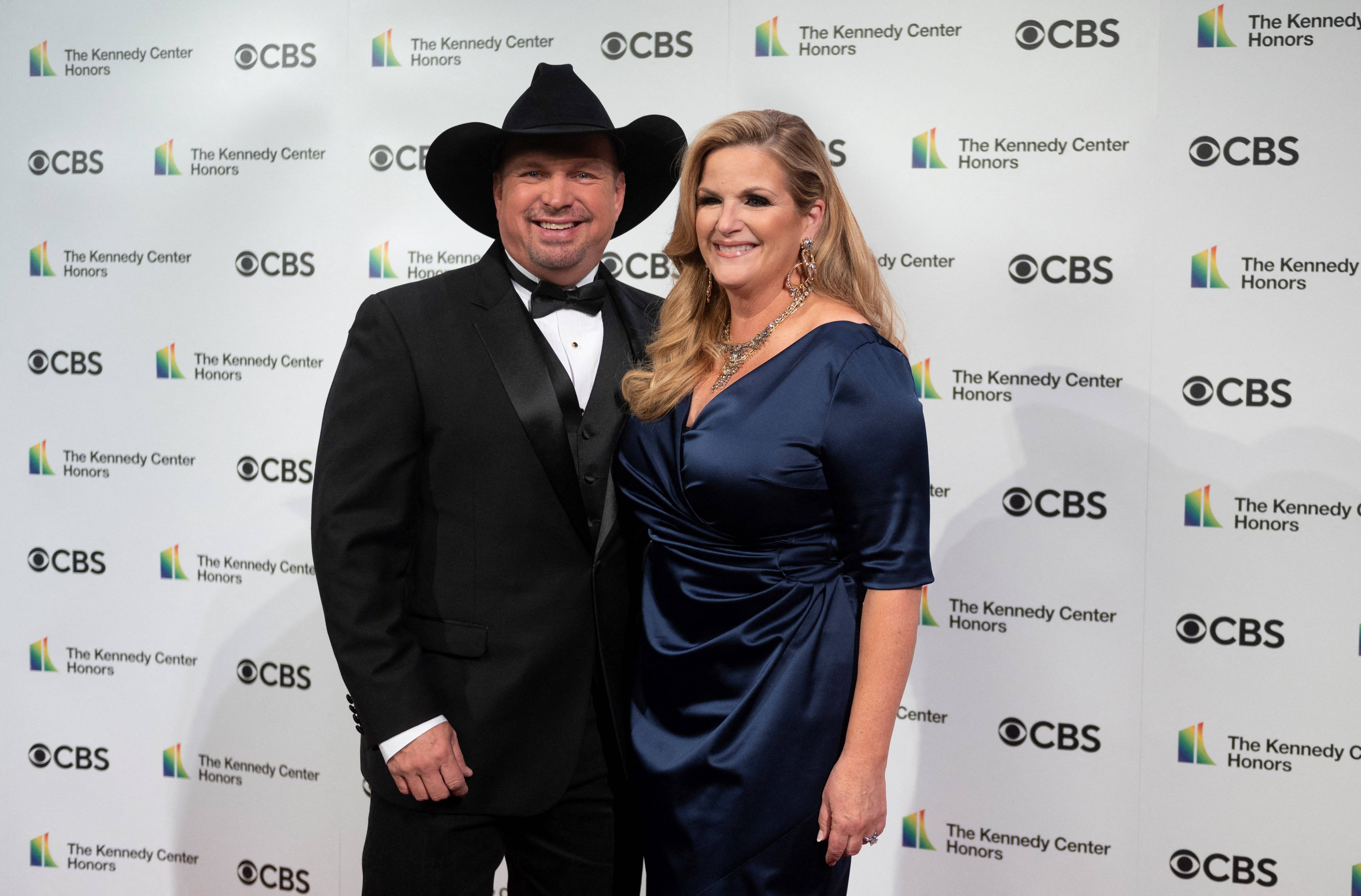 Garth Brooks sets CBS TV special