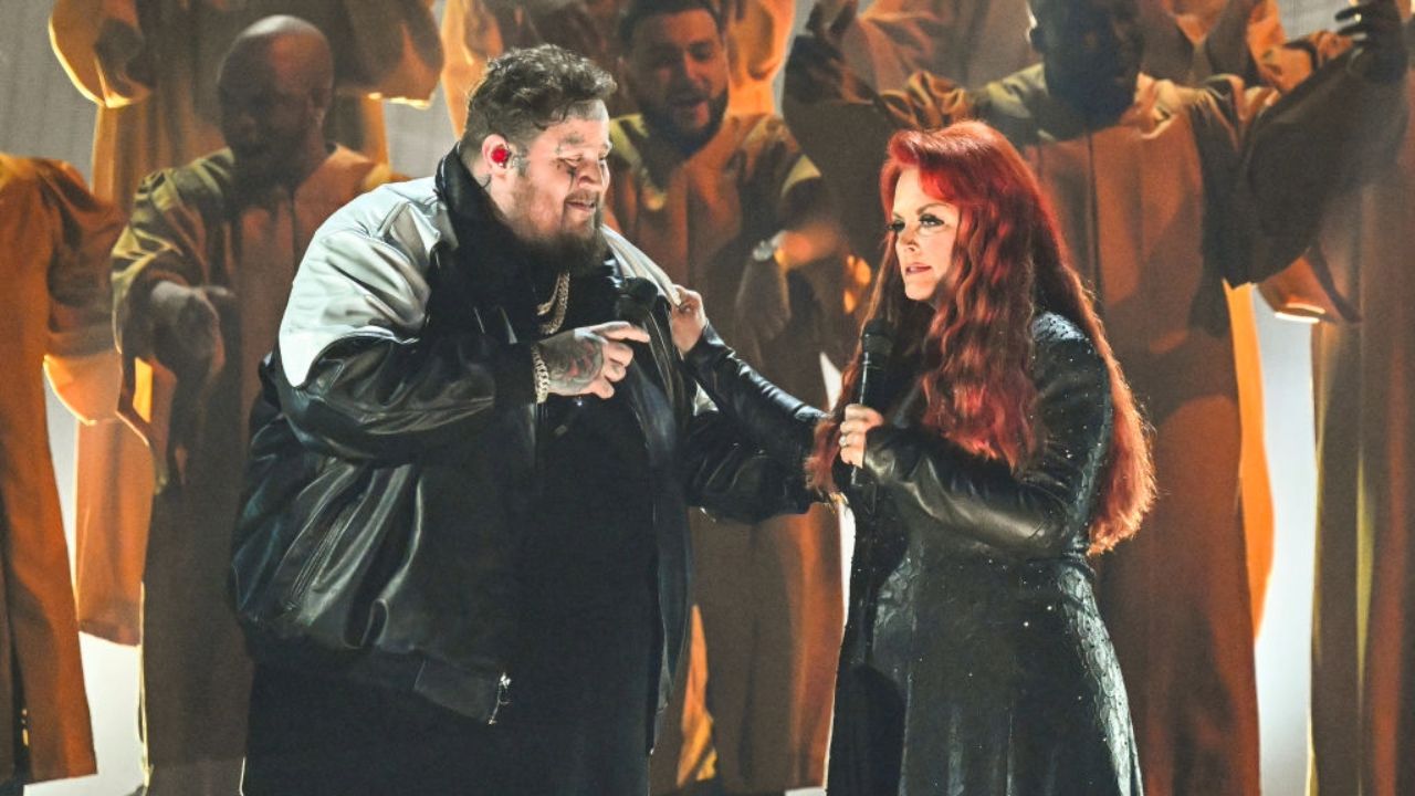 57th CMA Awards: Five Things You Missed including Lainey Wilson, Jelly Roll, Post Malone, Kenny Chesney and More - Vimarsana News