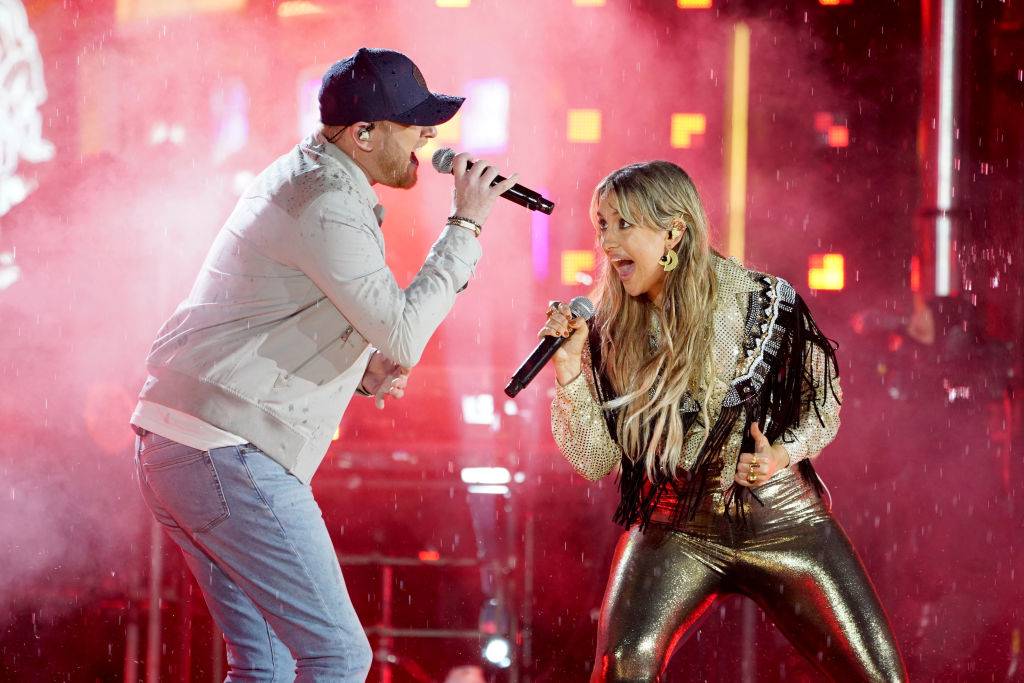 2022 CMT Music Awards (Watch) Cole Swindell, Lainey Wilson Deliver
