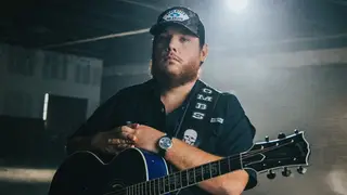 Luke Combs is honored at the CMT Artists of the Year 2022.