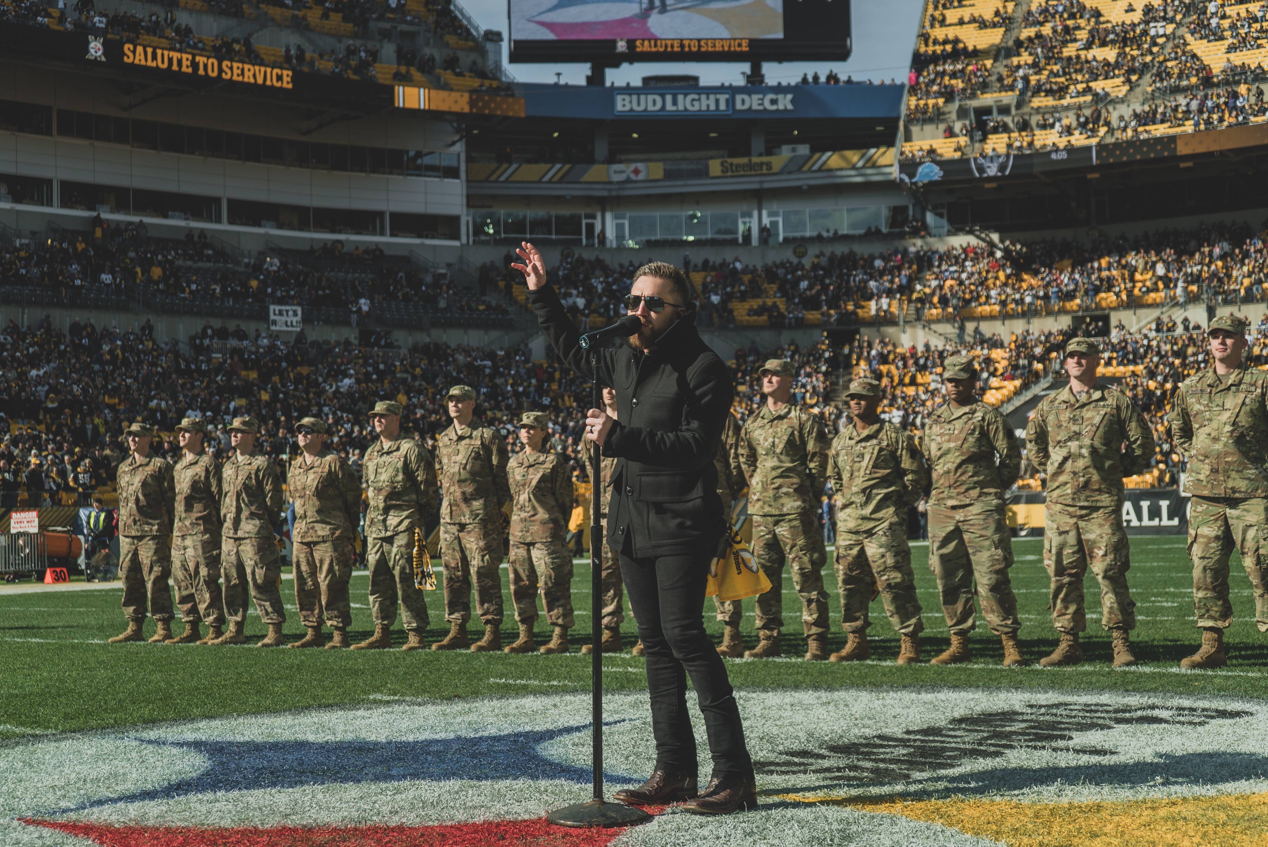 Pittsburgh Steelers honor local military members in Salute to