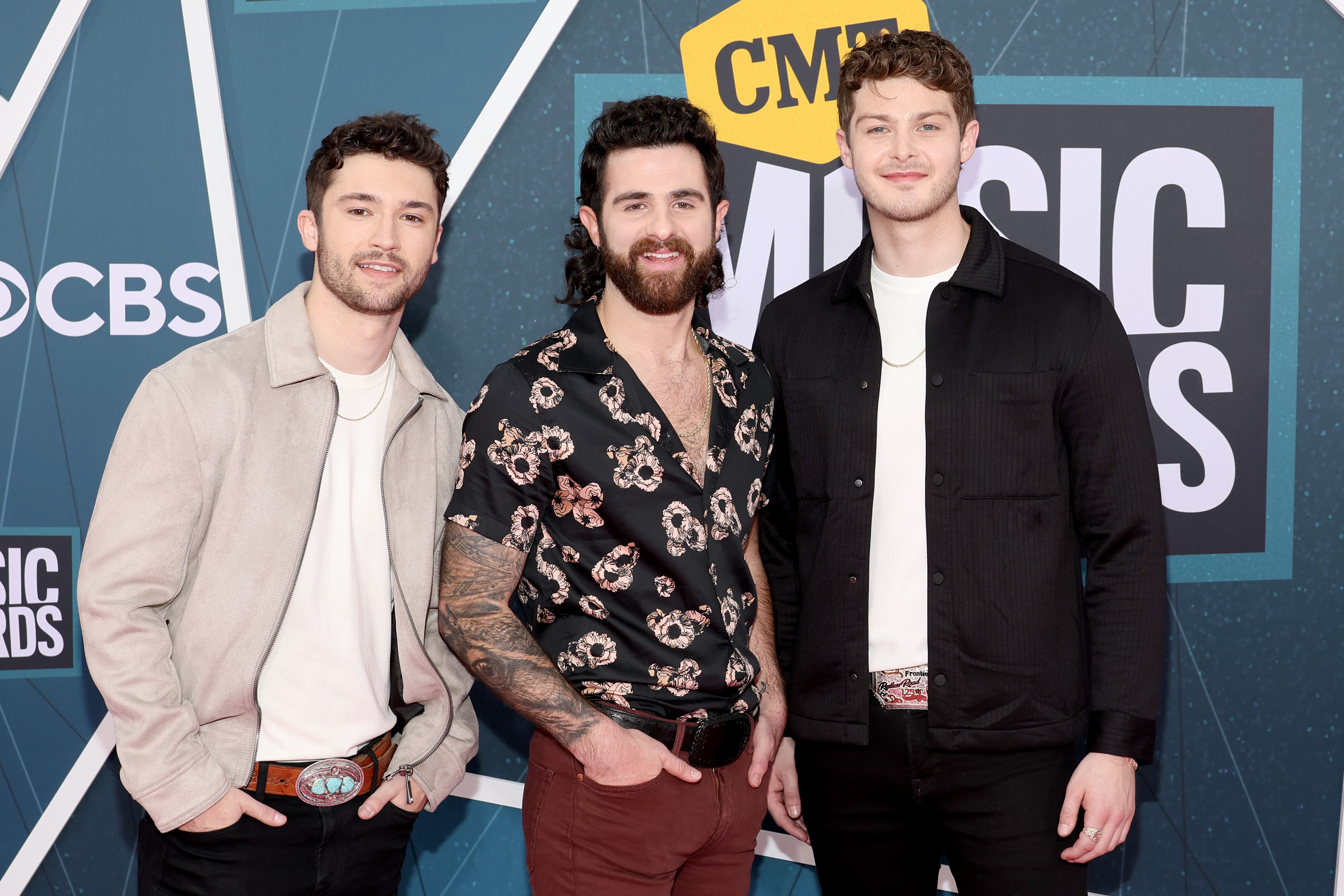 Bar Friends Tour And How Kane Brown