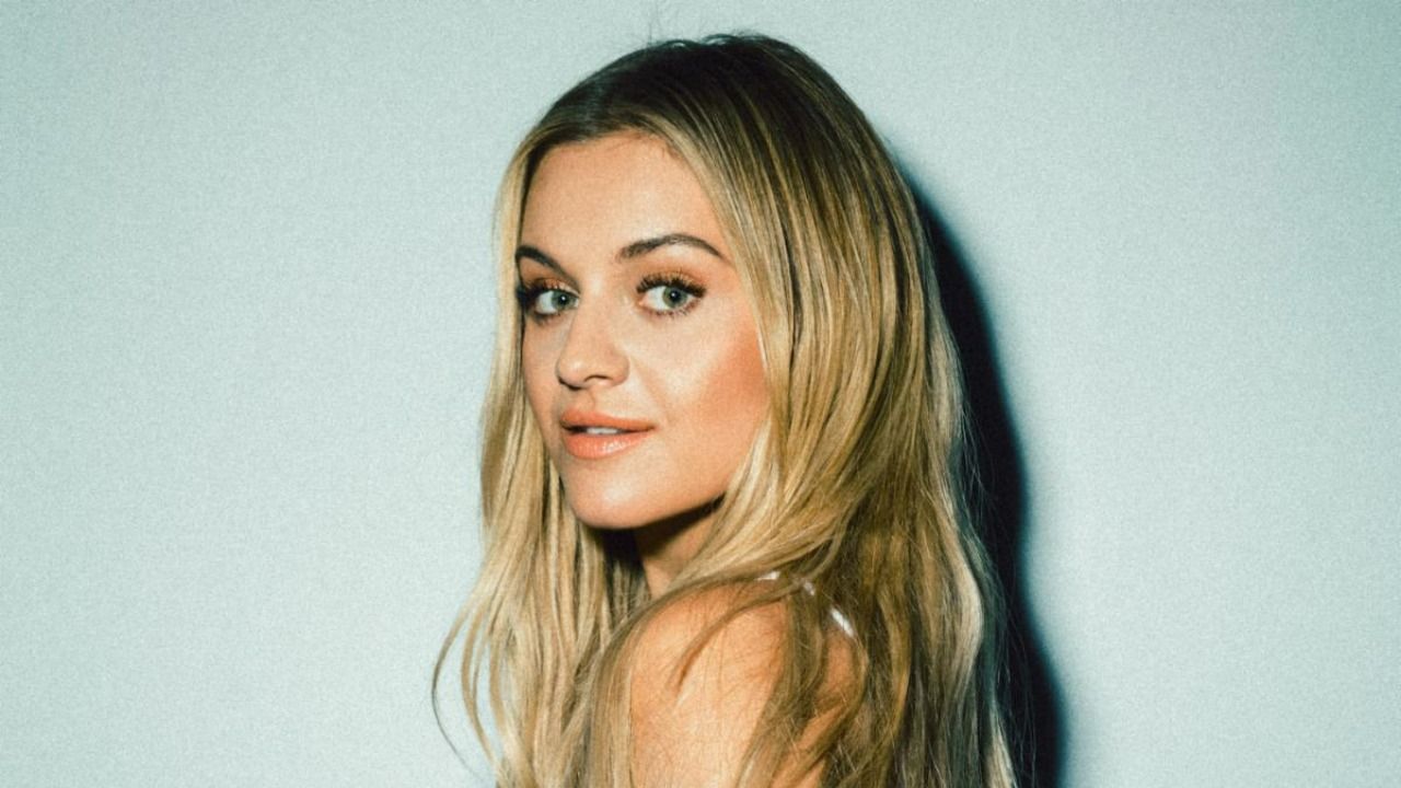 Kelsea Ballerini Announces Extended Version of Acclaimed "Rolling Up The Welcome Mat" - Vimarsana News