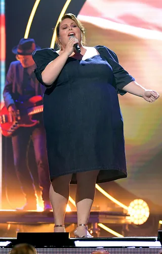 AOTY 2019 | Performers Flipbook Chrissy Metz | 600x940