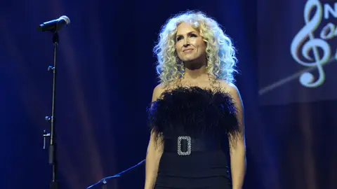 NASHVILLE, TENNESSEE - SEPTEMBER 20: Kimberly Schlapman of Little Big Town performs onstage at NSAI 2022 Nashville Songwriter Awards at Ryman Auditorium on September 20, 2022 in Nashville, Tennessee.