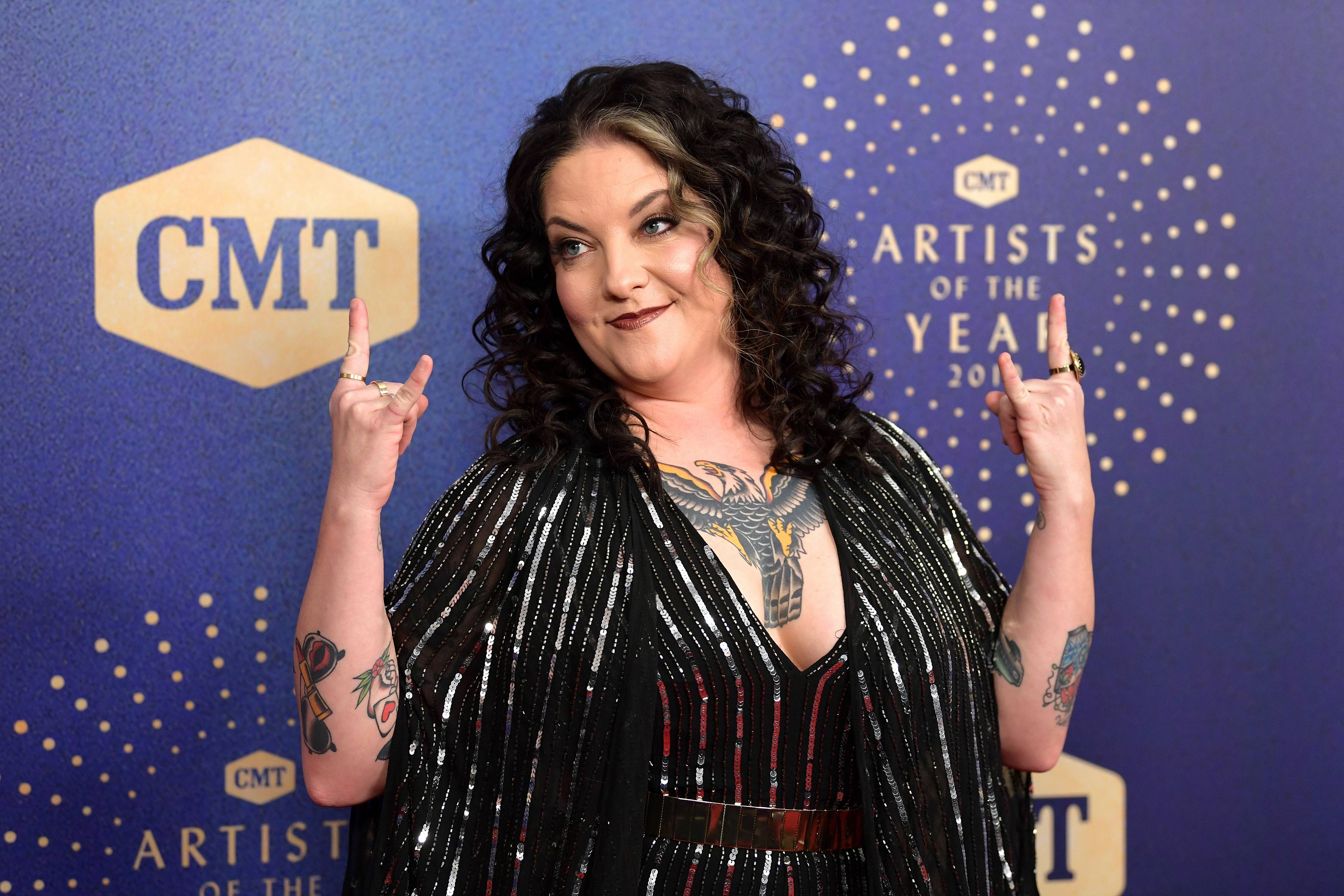 WATCH: Ashley McBryde And Her Mom Join Forces On Country-Gospel Cover ...