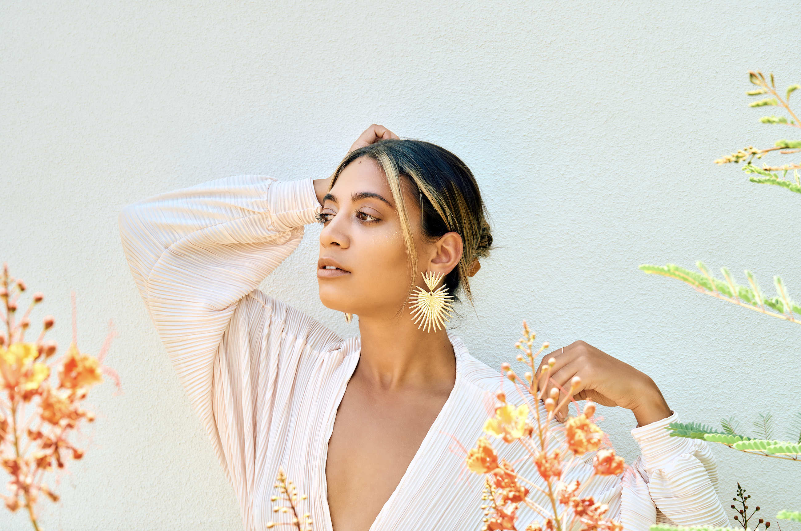 Madeline Edwards Pushes For Inclusivity In "Mama, Dolly, Jesus" Music Video and Debut Album | News - Vimarsana News