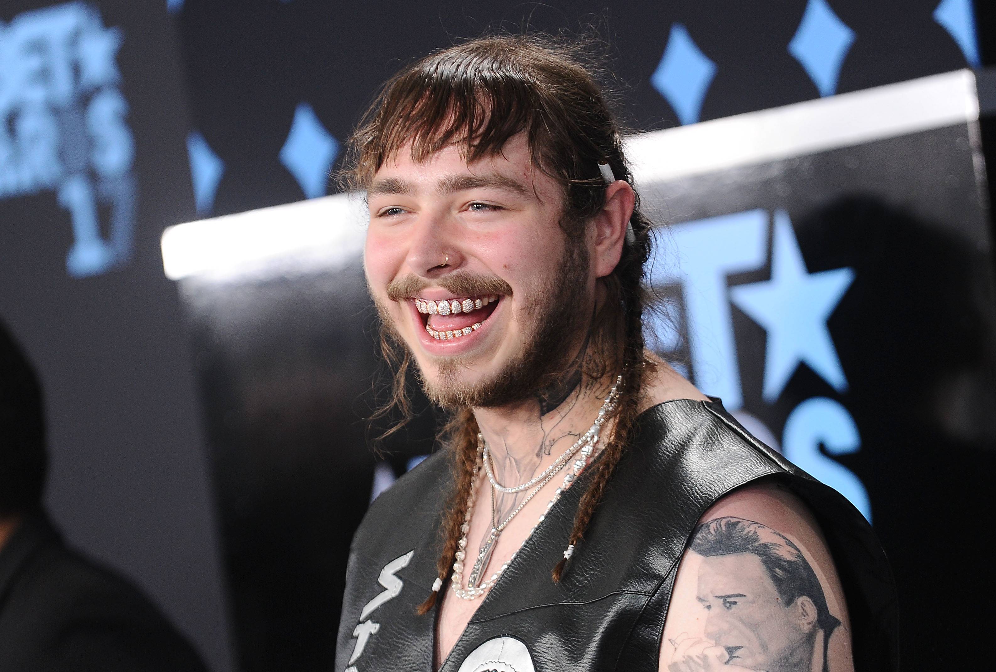 Post Malone Stars in Dallas Cowboys Schedule Release Video – Billboard