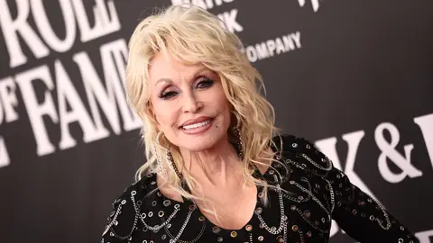 LOS ANGELES, CALIFORNIA - NOVEMBER 05: Dolly Parton attends the 37th Annual Rock & Roll Hall of Fame Induction Ceremony at Microsoft Theater on November 05, 2022 in Los Angeles, California. 