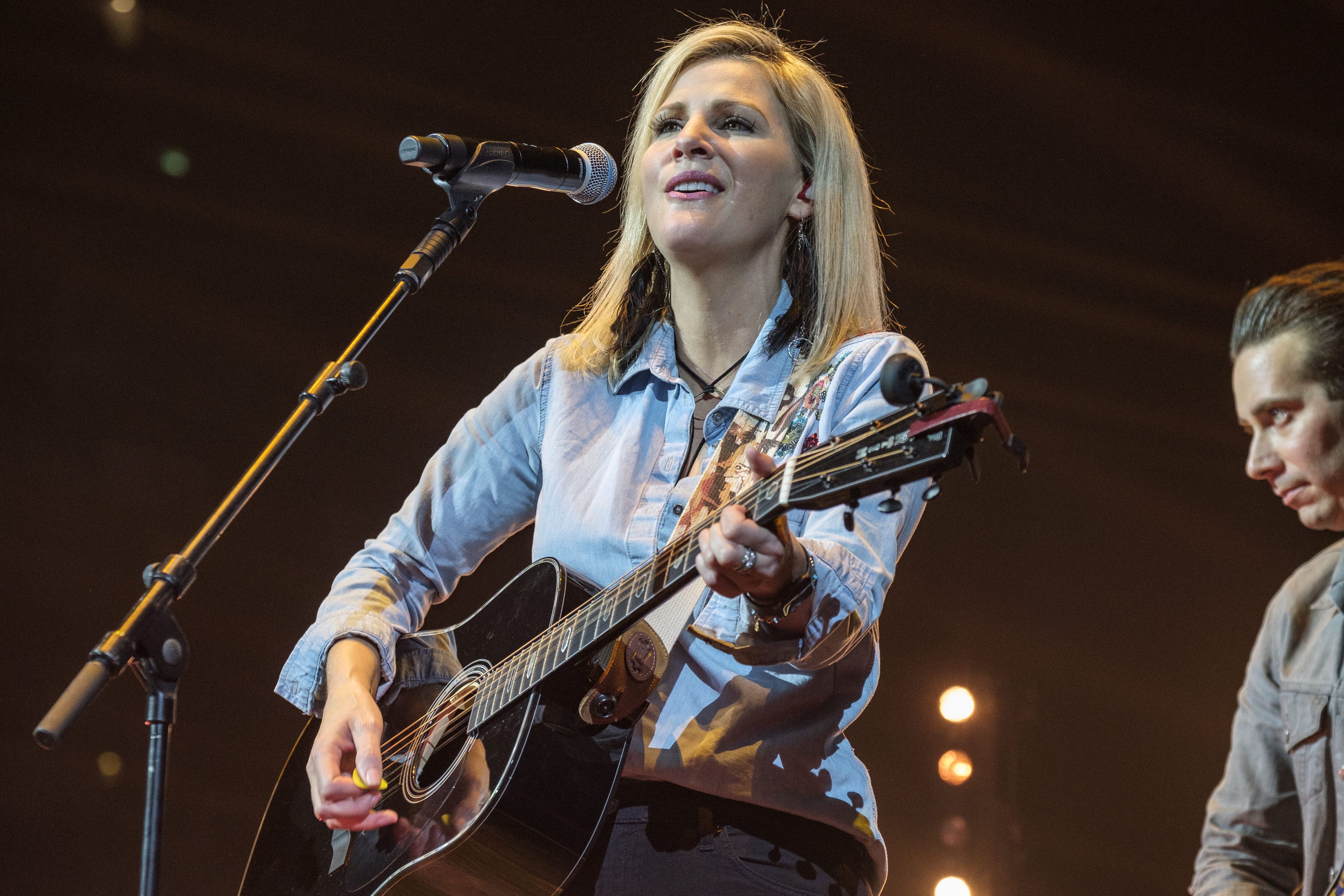 Runaway June's Jennifer Wayne Shares Her Experience Battling COVID19