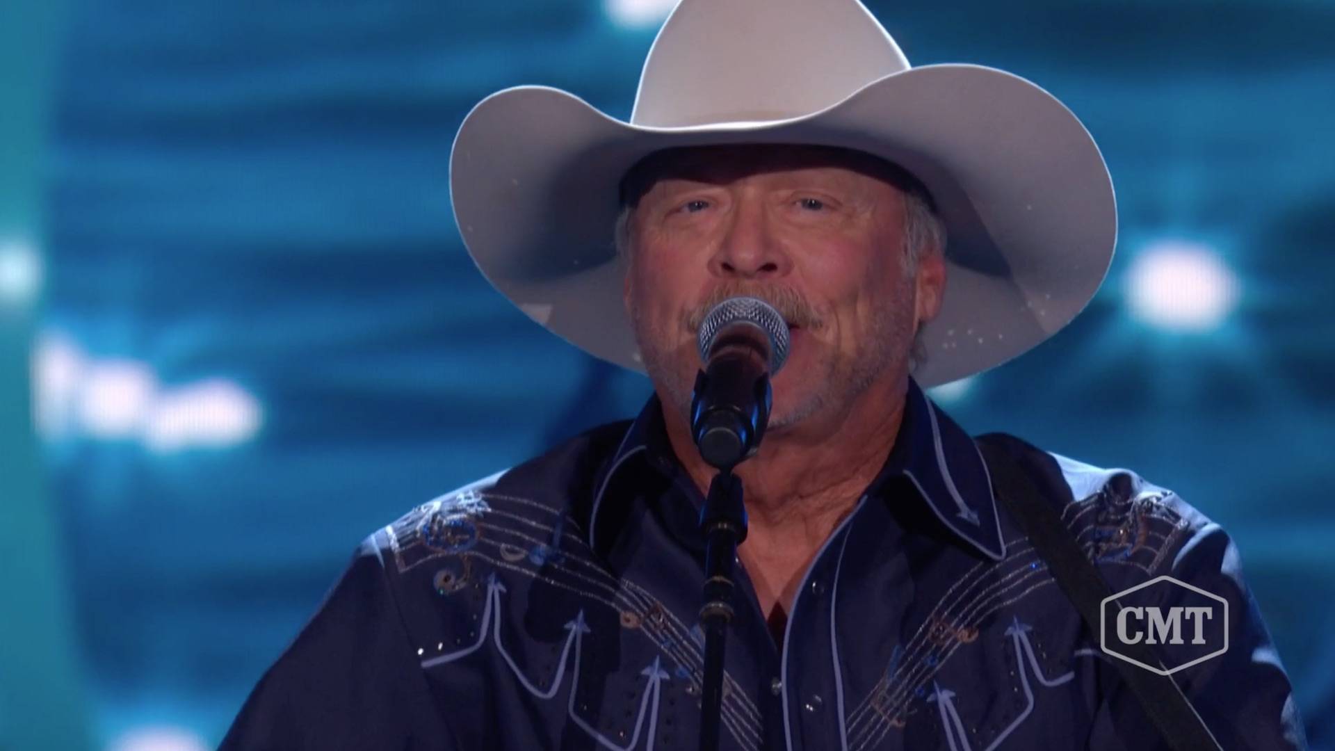 Alan Jackson Performs Chattahoochee  CMT Artists of the Year 2022 