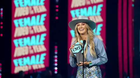 2023 CMT MUSIC AWARDS: Jelly Roll, Kane Brown, and Lainey Wilson Top Winners'  List, News