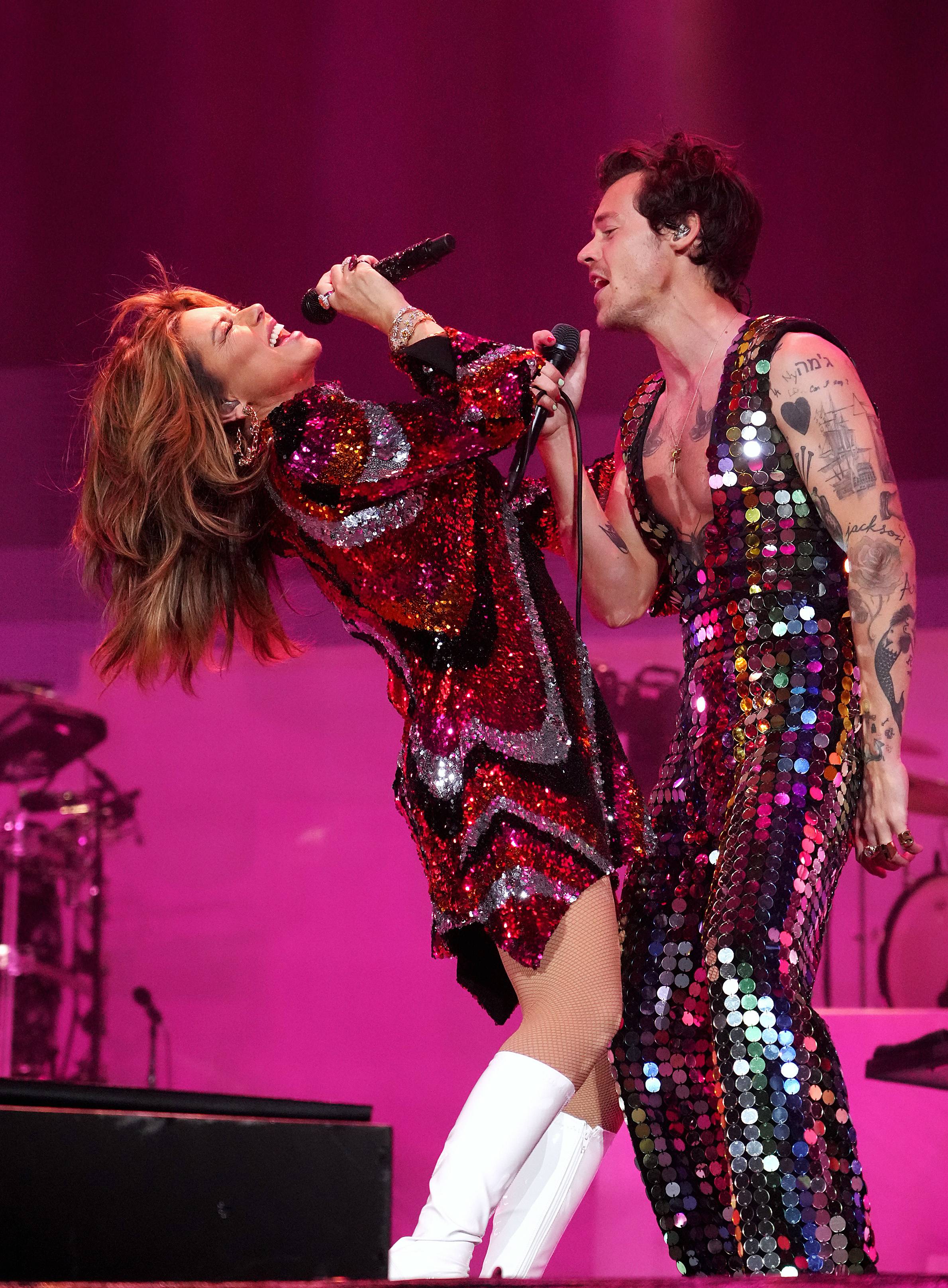 WATCH Shania Twain, Harry Styles Join Forces For A Surprise